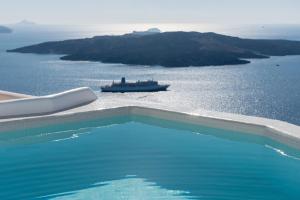 Villa Renos Hotel Santorini Greece