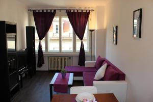 Go Native Prague Apartment