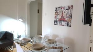 Errathens Wheat Apartment - Athens Center, 3 BD, 1 BATH