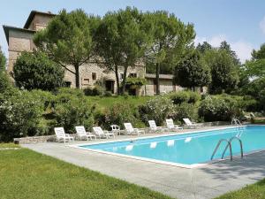 Apartment in Umbria with shared pool
