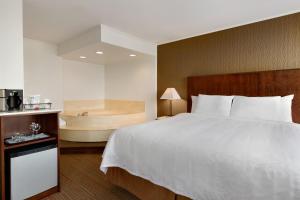 Coast Discovery Inn