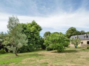 Maisons de vacances Rural holiday home near beach culture and recreation in the tip of Brittany : photos des chambres