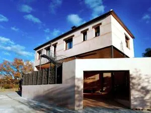 Cottage with pool in Cabaneros Park - Hontanar