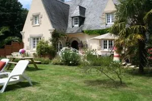 Chez Renée et Raynal B&B - Plounéventer