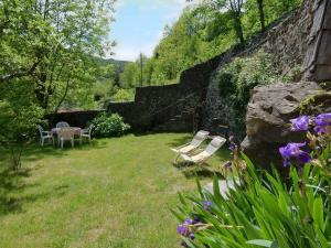 Maisons de vacances Attractive Holiday Home Near Forest in Saint Julien du Gua : photos des chambres