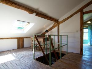 Maisons de vacances Charming Cottage in Ladignac le Long with Garden : photos des chambres