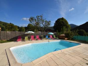 Villas Luxurious Villa in Thueyts with Private Pool : photos des chambres