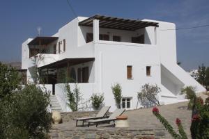 Apartments Marpissa Paros Greece