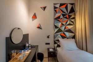 Classy Room room in Artagonist Art Hotel