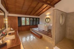 Kings Pavilion Luxury Hotel