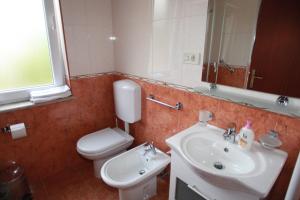 Cres Sučić Apartments