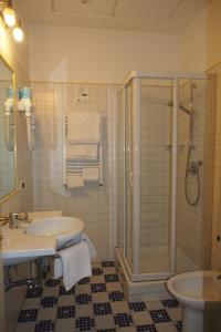 Quadruple Room room in Hotel Osimar