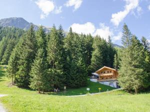 Ferienhaus Family Lodge Maximilian Tux Österreich