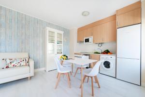 Litoral Mar Beside the Beach