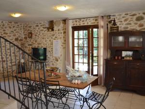 Maisons de vacances Fully restored house from 1816 swimmingpool Corsica : photos des chambres