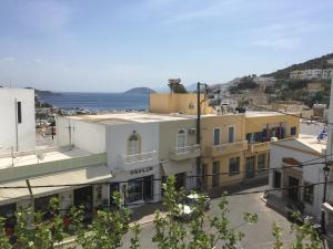 Platanos Rooms Leros Greece
