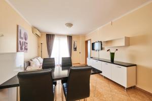 Apartment Vita Moela