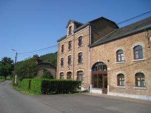 Ardennes Stay for 21 Guests