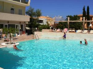 Happyland Hotel Apartments Lefkada Greece