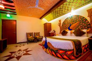 Nahargarh Haveli-Near Train station Metro