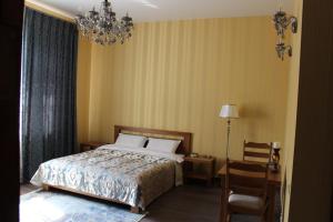 Hotel Barin House готель с бомбосховищем
