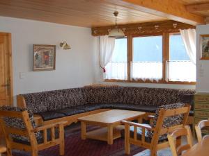 Apartment with balcony in Champagny-en-Vanoise