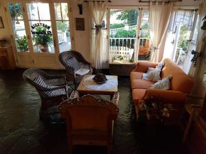 Hosteria El Colonial