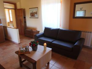 Farmhouse in Campriano