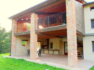 Cozy Farmhouse in Pagnano Italy near Forest