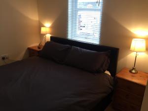 6 Varis Apartments