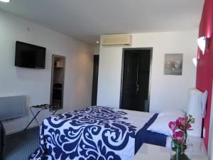 Hotels Hotel Cote Jardin : photos des chambres