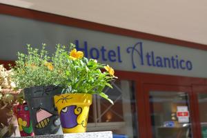 Hotel Atlantico self check-in
