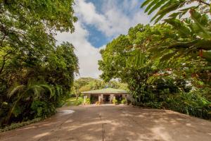 Cabañas Valle Campanas - Monteverde, Costa Rica