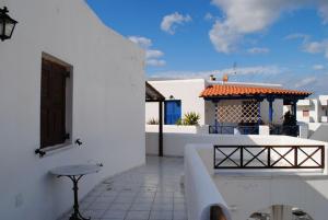 Akti Miaouli Holiday Home Syros Greece