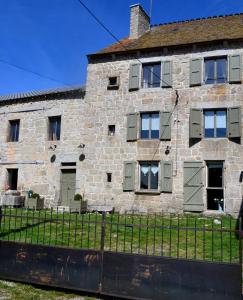 Ferienhaus La Ferme du Crouzet Rimeize Frankreich