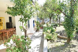 Villamena Apartment