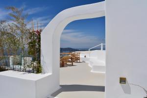 Cocoon Suites Santorini Greece