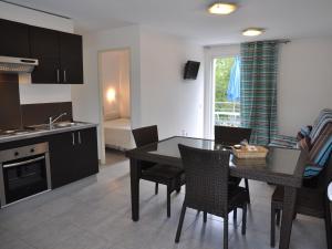 Appartements Comfy Apartment in Cervione with Swimming Pool : photos des chambres