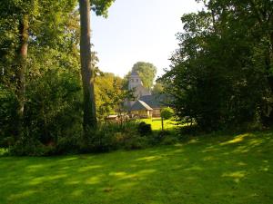 Maisons de vacances Serene Holiday Home in Saint Pierre le Vieux with Garden : photos des chambres