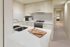 Bravissimo Cort Reial-3A