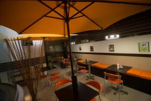 Hotel Ginebra image 5