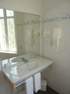 Hotels Hotel La Concorde : photos des chambres