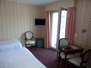 Hotels Hotel La Concorde : photos des chambres