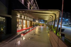 Prominent Corporate Residency