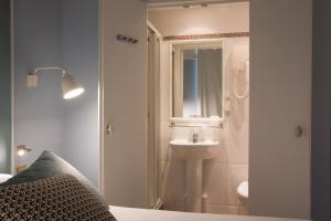 Hotels Hotel Pastel Paris : photos des chambres