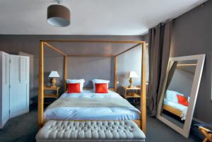 Hotels Hotel La Licorne & Spa : photos des chambres