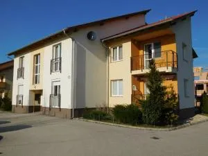 Jade Apartment - Hidegség