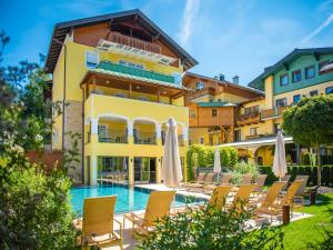 Hotel Brückenwirt - 4hvězdičkové hotely ve městě Sankt Johann im Pongau