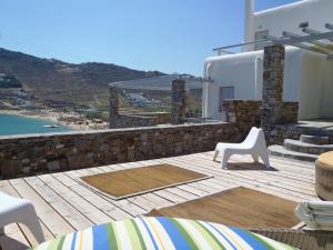 Three-Bedroom Apartment with Sea View