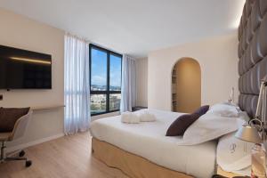 Junior Suite room in Hotel Palladium